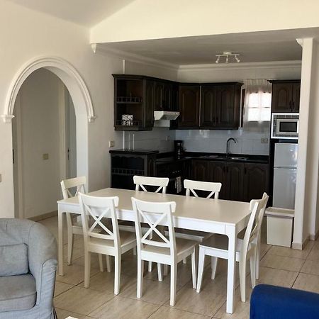 Appartement La Cumbre8A- 2 Bed-2 Bath - 1st Fl.- Air-Con-Wi-Fi à Puerto del Carmen  Extérieur photo