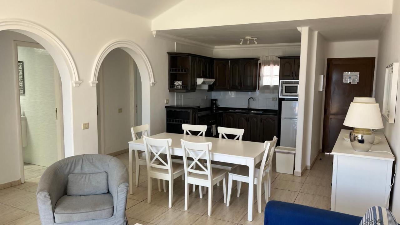Appartement La Cumbre8A- 2 Bed-2 Bath - 1st Fl.- Air-Con-Wi-Fi à Puerto del Carmen  Extérieur photo